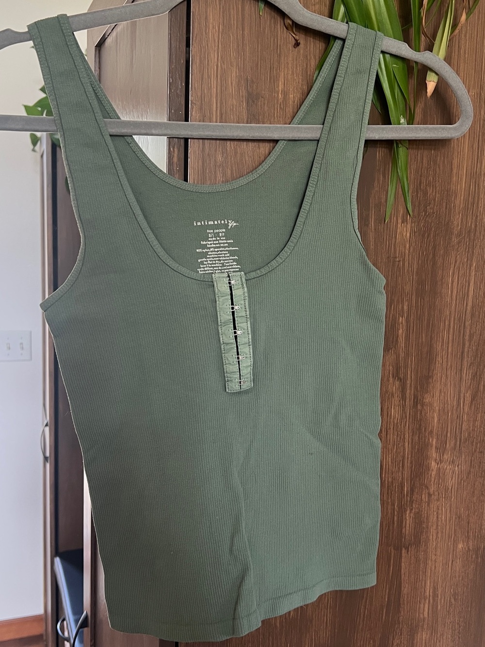 Free People Olive Ribbed Snap-Front Tank xs/s
